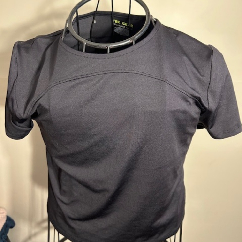 🍋‍🟩 Size small   womens athletic tee shirt t black work out gym